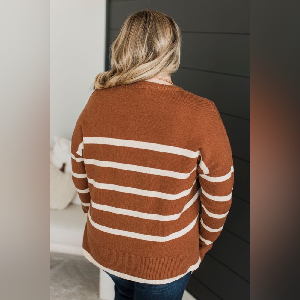 Burnt Orange Cream Striped Soft Knit Lightweight Sweater, Relaxed Fit, Medium - Picture 8 of 11